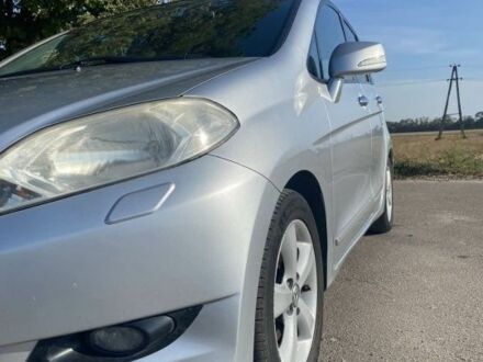 Сірий Хонда ФРВ, об'ємом двигуна 2 л та пробігом 228 тис. км за 5500 $, фото 1 на Automoto.ua
