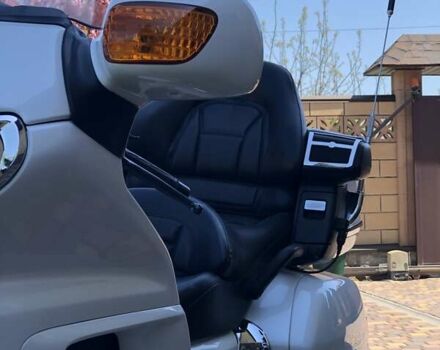 Белый Хонда GL 1800 Gold Wing, объемом двигателя 1.8 л и пробегом 42 тыс. км за 14250 $, фото 30 на Automoto.ua