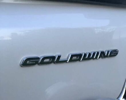 Белый Хонда GL 1800 Gold Wing, объемом двигателя 1.8 л и пробегом 42 тыс. км за 14250 $, фото 6 на Automoto.ua