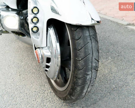 Белый Хонда GL 1800 Gold Wing, объемом двигателя 0 л и пробегом 21 тыс. км за 20000 $, фото 9 на Automoto.ua