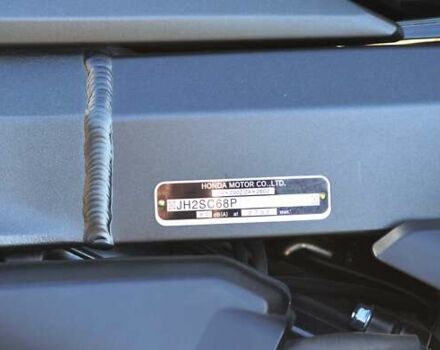 Черный Хонда GL 1800 Gold Wing, объемом двигателя 1.8 л и пробегом 3 тыс. км за 22000 $, фото 7 на Automoto.ua