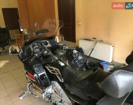 Черный Хонда GL 1800 Gold Wing, объемом двигателя 1.8 л и пробегом 78 тыс. км за 8200 $, фото 3 на Automoto.ua