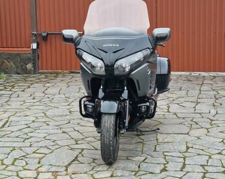 Черный Хонда GL 1800 Gold Wing, объемом двигателя 1.8 л и пробегом 1 тыс. км за 10500 $, фото 5 на Automoto.ua