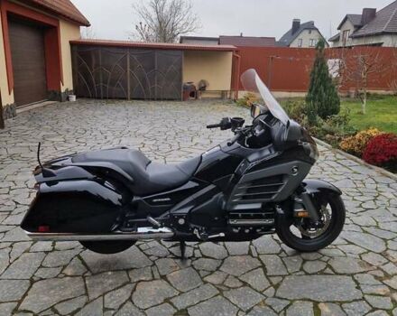 Черный Хонда GL 1800 Gold Wing, объемом двигателя 1.8 л и пробегом 1 тыс. км за 10500 $, фото 4 на Automoto.ua
