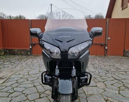 Черный Хонда GL 1800 Gold Wing, объемом двигателя 1.8 л и пробегом 1 тыс. км за 10500 $, фото 3 на Automoto.ua