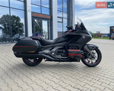 Черный Хонда GL 1800 Gold Wing, объемом двигателя 1.83 л и пробегом 24 тыс. км за 24999 $, фото 3 на Automoto.ua