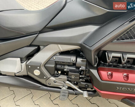 Черный Хонда GL 1800 Gold Wing, объемом двигателя 1.83 л и пробегом 24 тыс. км за 24999 $, фото 28 на Automoto.ua