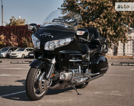 Черный Хонда GL 1800 Gold Wing, объемом двигателя 1.8 л и пробегом 40 тыс. км за 15200 $, фото 8 на Automoto.ua