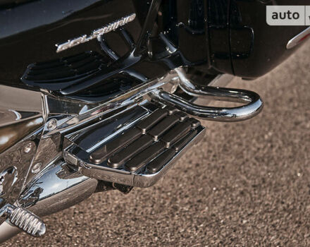 Черный Хонда GL 1800 Gold Wing, объемом двигателя 1.8 л и пробегом 40 тыс. км за 15200 $, фото 12 на Automoto.ua