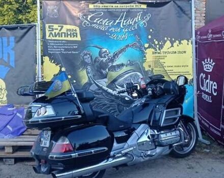 Чорний Хонда GL 1800 Gold Wing, об'ємом двигуна 0 л та пробігом 120 тис. км за 9500 $, фото 4 на Automoto.ua