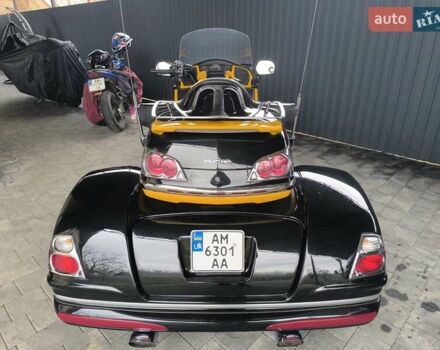 Черный Хонда GL 1800 Gold Wing, объемом двигателя 1.83 л и пробегом 24 тыс. км за 15800 $, фото 18 на Automoto.ua