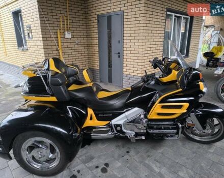 Черный Хонда GL 1800 Gold Wing, объемом двигателя 1.83 л и пробегом 24 тыс. км за 15800 $, фото 16 на Automoto.ua