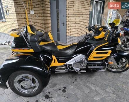 Черный Хонда GL 1800 Gold Wing, объемом двигателя 1.83 л и пробегом 24 тыс. км за 15800 $, фото 10 на Automoto.ua