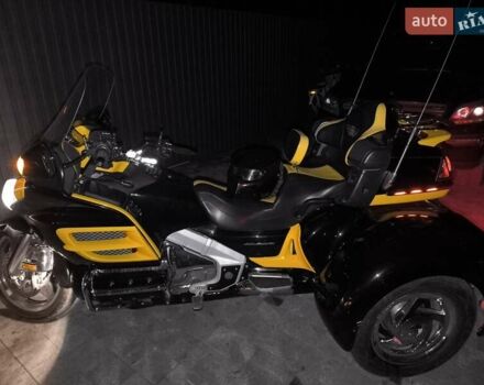 Черный Хонда GL 1800 Gold Wing, объемом двигателя 1.83 л и пробегом 24 тыс. км за 15800 $, фото 6 на Automoto.ua