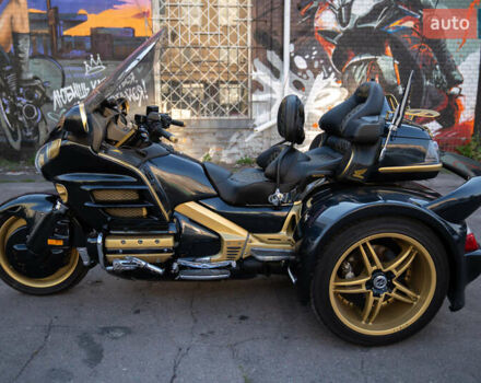 Чорний Хонда GL 1800 Gold Wing, об'ємом двигуна 0 л та пробігом 82 тис. км за 18000 $, фото 2 на Automoto.ua