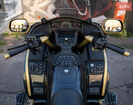 Чорний Хонда GL 1800 Gold Wing, об'ємом двигуна 0 л та пробігом 82 тис. км за 18000 $, фото 9 на Automoto.ua