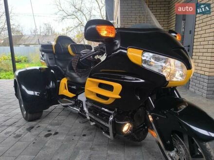 Черный Хонда GL 1800 Gold Wing, объемом двигателя 1.83 л и пробегом 24 тыс. км за 15800 $, фото 1 на Automoto.ua