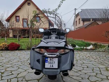 Черный Хонда GL 1800 Gold Wing, объемом двигателя 1.8 л и пробегом 1 тыс. км за 10500 $, фото 1 на Automoto.ua