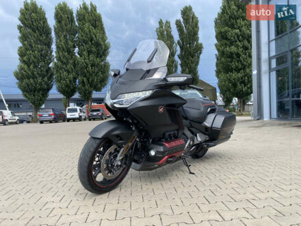 Хонда GL 1800 Gold Wing 2020 в Киеве на Automoto.ua Черный Хонда GL 1800 Gold Wing, объемом двигателя 1.83 л и пробегом 24 тыс. км за 24999 $, фото 1 на Automoto.ua