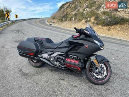 Хонда GL 1800 Gold Wing 2020 в Харькове на Automoto.ua Черный Хонда GL 1800 Gold Wing, объемом двигателя 0 л и пробегом 23 тыс. км за 31700 $, фото 1 на Automoto.ua