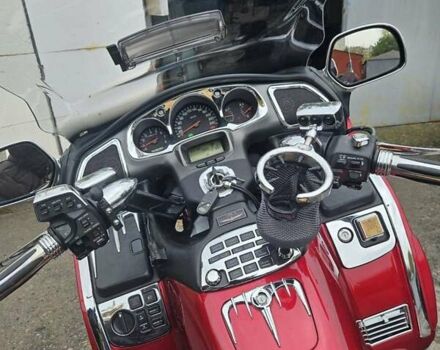 Красный Хонда GL 1800 Gold Wing, объемом двигателя 0 л и пробегом 95 тыс. км за 11500 $, фото 18 на Automoto.ua