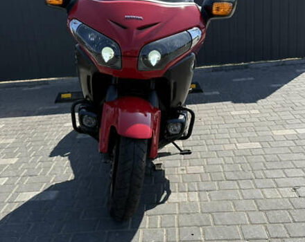 Красный Хонда GL 1800 Gold Wing, объемом двигателя 1.8 л и пробегом 35 тыс. км за 13000 $, фото 8 на Automoto.ua