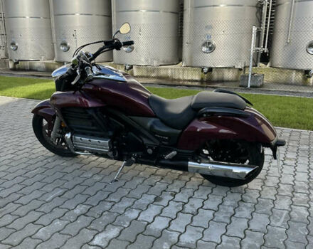 Красный Хонда GL 1800 Gold Wing, объемом двигателя 1.83 л и пробегом 20 тыс. км за 14200 $, фото 5 на Automoto.ua