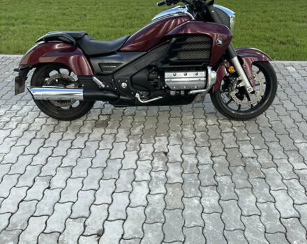 Красный Хонда GL 1800 Gold Wing, объемом двигателя 1.83 л и пробегом 20 тыс. км за 14200 $, фото 1 на Automoto.ua
