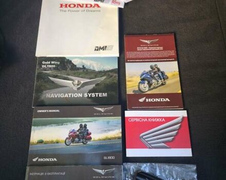 Красный Хонда GL 1800 Gold Wing, объемом двигателя 1.83 л и пробегом 40 тыс. км за 28800 $, фото 18 на Automoto.ua