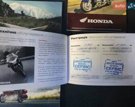 Красный Хонда GL 1800 Gold Wing, объемом двигателя 1.83 л и пробегом 40 тыс. км за 28800 $, фото 19 на Automoto.ua