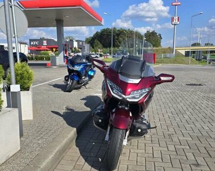 Красный Хонда GL 1800 Gold Wing, объемом двигателя 1.83 л и пробегом 40 тыс. км за 28800 $, фото 17 на Automoto.ua