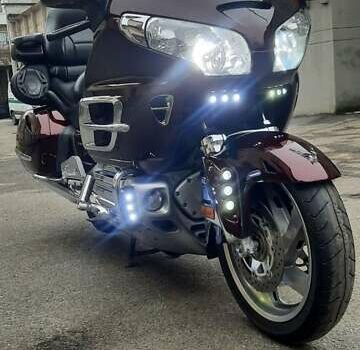 Красный Хонда GL 1800 Gold Wing, объемом двигателя 1.8 л и пробегом 41 тыс. км за 15377 $, фото 15 на Automoto.ua