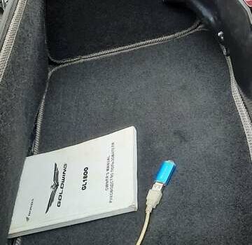 Красный Хонда GL 1800 Gold Wing, объемом двигателя 1.8 л и пробегом 41 тыс. км за 15377 $, фото 45 на Automoto.ua