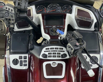 Червоний Хонда GL 1800 Gold Wing, об'ємом двигуна 0 л та пробігом 56 тис. км за 12000 $, фото 7 на Automoto.ua