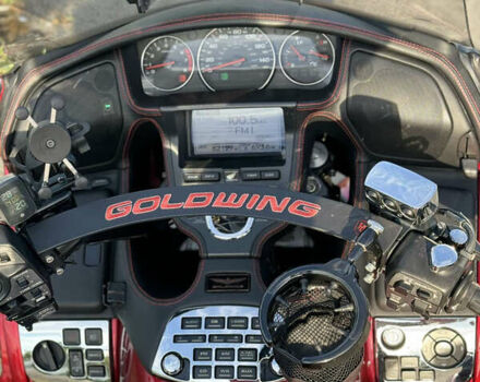 Красный Хонда GL 1800 Gold Wing, объемом двигателя 1.83 л и пробегом 82 тыс. км за 12999 $, фото 23 на Automoto.ua