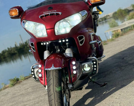 Красный Хонда GL 1800 Gold Wing, объемом двигателя 1.83 л и пробегом 82 тыс. км за 12999 $, фото 8 на Automoto.ua