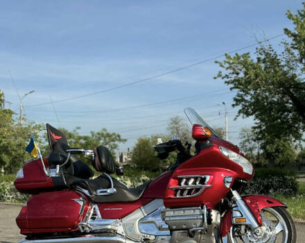 Красный Хонда GL 1800 Gold Wing, объемом двигателя 1.83 л и пробегом 82 тыс. км за 12999 $, фото 10 на Automoto.ua