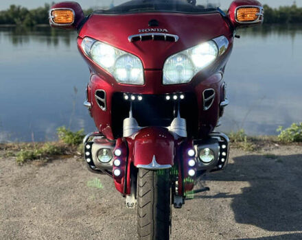 Красный Хонда GL 1800 Gold Wing, объемом двигателя 1.83 л и пробегом 82 тыс. км за 12999 $, фото 34 на Automoto.ua