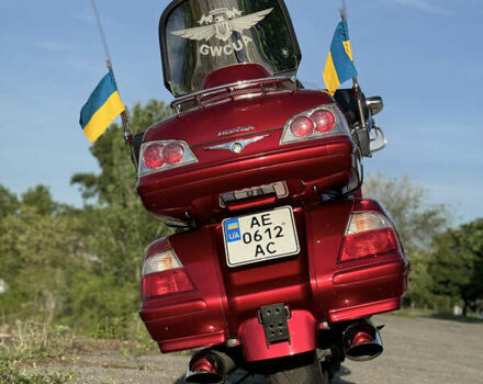 Красный Хонда GL 1800 Gold Wing, объемом двигателя 1.83 л и пробегом 82 тыс. км за 12999 $, фото 27 на Automoto.ua