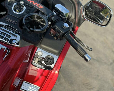 Красный Хонда GL 1800 Gold Wing, объемом двигателя 1.83 л и пробегом 82 тыс. км за 12999 $, фото 26 на Automoto.ua
