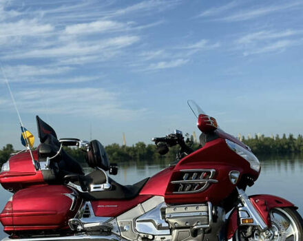 Красный Хонда GL 1800 Gold Wing, объемом двигателя 1.83 л и пробегом 82 тыс. км за 12999 $, фото 12 на Automoto.ua