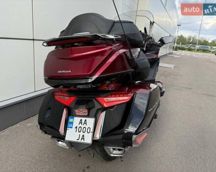 Червоний Хонда GL 1800 Gold Wing, об'ємом двигуна 1.8 л та пробігом 30 тис. км за 30700 $, фото 5 на Automoto.ua