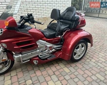 Красный Хонда GL 1800 Gold Wing, объемом двигателя 1.83 л и пробегом 36 тыс. км за 15600 $, фото 2 на Automoto.ua