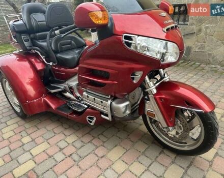 Красный Хонда GL 1800 Gold Wing, объемом двигателя 1.83 л и пробегом 36 тыс. км за 15600 $, фото 9 на Automoto.ua