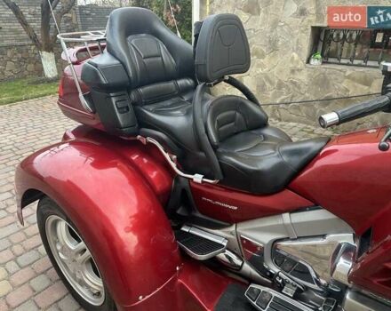 Красный Хонда GL 1800 Gold Wing, объемом двигателя 1.83 л и пробегом 36 тыс. км за 15600 $, фото 8 на Automoto.ua