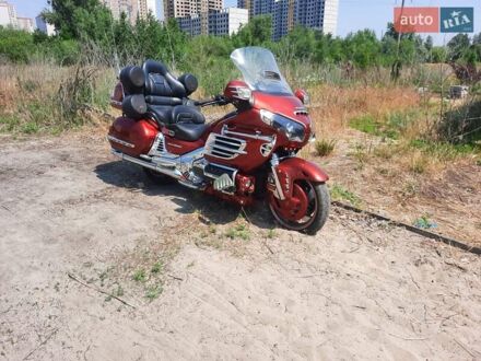 Хонда GL 1800 Gold Wing 2008 у Києві на Automoto.ua Червоний Хонда GL 1800 Gold Wing, об'ємом двигуна 1.8 л та пробігом 90 тис. км за 12000 $, фото 1 на Automoto.ua