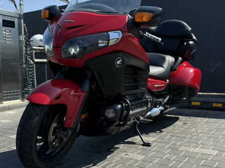 Хонда GL 1800 Gold Wing 2013 в Одессе на Automoto.ua Красный Хонда GL 1800 Gold Wing, объемом двигателя 1.8 л и пробегом 35 тыс. км за 13000 $, фото 1 на Automoto.ua