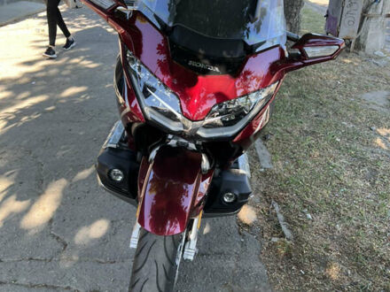 Хонда GL 1800 Gold Wing 2019 в Николаеве на Automoto.ua Красный Хонда GL 1800 Gold Wing, объемом двигателя 0 л и пробегом 36 тыс. км за 26000 $, фото 1 на Automoto.ua