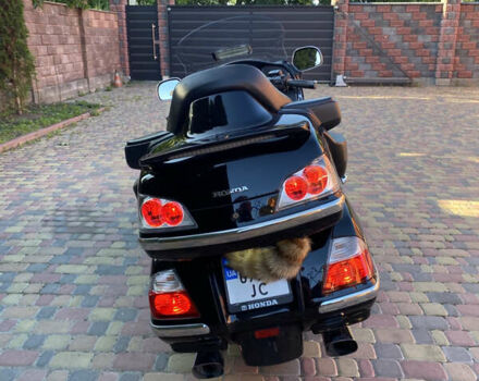 Хонда GL 1800 Gold Wing, объемом двигателя 0 л и пробегом 67 тыс. км за 13300 $, фото 2 на Automoto.ua