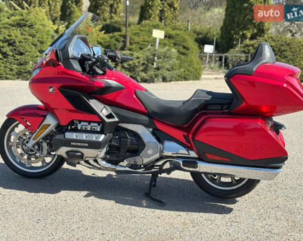 Хонда GL 1800 Gold Wing, объемом двигателя 0 л и пробегом 10 тыс. км за 25000 $, фото 2 на Automoto.ua